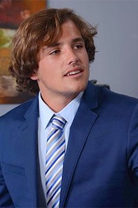 Tyler Nixon